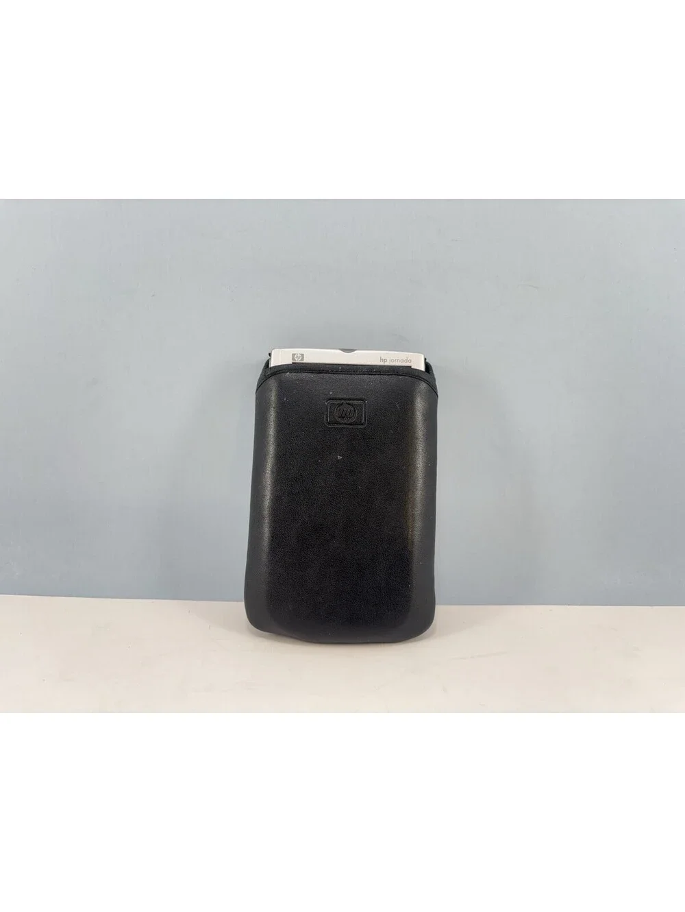 HP Jornada 520 Series Digital Assistant Pocket PC with Cradle Untested No Cable